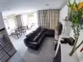 Tanah Merah MRT 2 分钟高级顶层新装修公寓大主人房（独立卫生间）