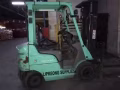 二首叉车