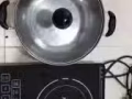出售九成九新的電磁爐，電風扇,芽籠自取,兩件加起來15新幣，還有別的贈品