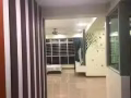 義順大牌451 ，剛滿六年的四房新組屋出售  92平方米，叫價43萬可商