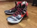  99新 Nike Hyperdunk 2015籃球鞋 43碼 