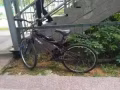 因換新車，舊車折出。
