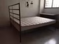 宜家queen size 床和床墊