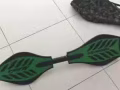 有二手waveboard 出售,幾乎全新