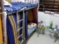 牛车水佛牙寺附近4人间男房出租2个床位，可报地址