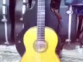   yahama guitar  品牌吉他,音色很美.   