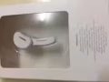 出售两个全新的待机时间超长的蓝牙耳机