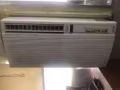 九成新买窗口冷气机，制冷好，声音很小很小，无需排水，有需要的朋友可以来看，屋子到