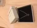 几乎全新饰品，低价出售。