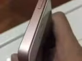 出一部iPhone SE 64G 粉