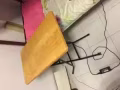電腦桌子