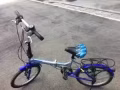 本人要回國出售八成新自行車一輛。帶變速。有需要朋友可以聯繫。後港羅弄阿蘇一帶。