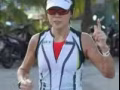 …女...游泳教練 swimming instructor
