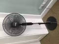 低價轉讓兩個電風扇，兩個40，克拉碼頭自取，謝謝！
