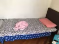 单人床