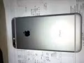 出一個新加坡本地機蘋果6S plus銀色64G,95新