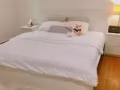 Kingsize床转卖 宜家购入 9成新！