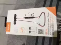 刚买几天的蓝牙耳机，现在便宜卖15新币