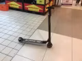 八成新二手電動滑板車出售