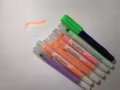 英文书 笔记本 荧光蜡笔