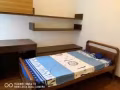 近 油池地铁站有一公寓普通房出租。适合一个人。电97361913