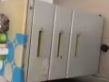 本人有个床头铁柜子出售