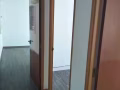专业油漆工，承接各种粉刷业务，修复各种家私墙面屋顶裂痕损坏，承接各种退房业务