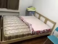 双人床