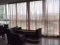 近罗弄泉地铁站公寓（GoldenHill）主人房出租。