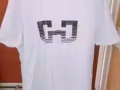 便宜處理M/L大小的短袖衣服褲子，從5新幣-50新幣之間！8層新沒怎麼穿過的！