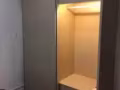 马里士他，绍史广场旁边，普通房出租。1100。水电AA。家私可以按照您的要求配搭