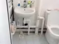 女搭房