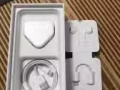 苹果原装耳机和充电器