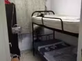 联邦地铁站有女床位出租