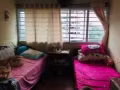 ~~PAYA LEBAR（巴耶利峇）附近超大普通房招一名女房客；現住一名女生～～