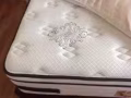 雙人床 和 床墊 Queen Size