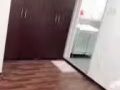 盛港附近主人房，850月/2人，包水電網空調，隨時入住。電話85250101