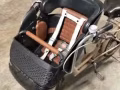 幼兒座椅加安全帶，3檔變速，