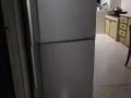 电冰箱。榨汁机出售。