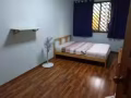 我们不要二个男的谢谢了