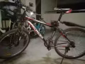 先驅出售自用自行車