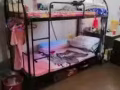 阿欲尼地铁站附近有一男孩床位出租上铺可报本屋地址。走路10分钟到阿欲尼地铁站。