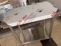 白钢桌子