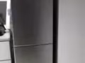 便宜出售電冰箱