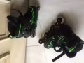 溜冰鞋