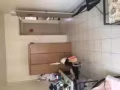 先驱地铁出租房间，女搭房