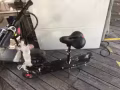回家便宜處理車子了