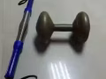 便宜处理哑铃和臂力棒