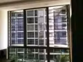  一站式装修。窗口，玻璃门，铝铁花，厕所门，等等 。承接政府住屋，公寓及私人屋