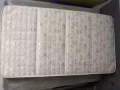 单人床垫 八成新 便宜处理